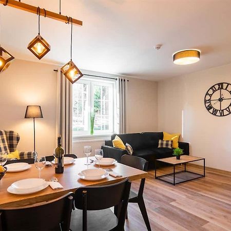 Roza Sudetow Apartamenty Duszniki Zdroj Luaran gambar