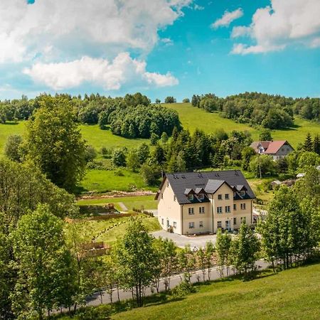 Roza Sudetow Apartamenty Duszniki Zdroj Luaran gambar